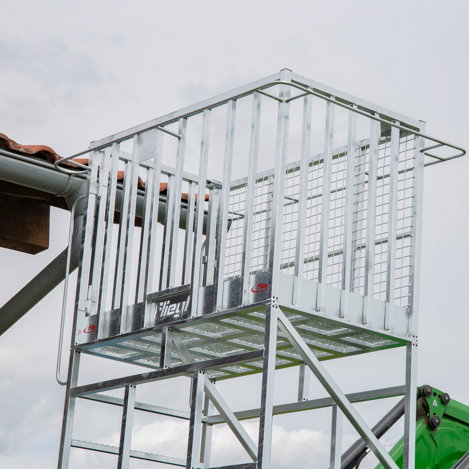 Arbeitsbühne »Maxi« / Einstieg seitlich – Bild 3