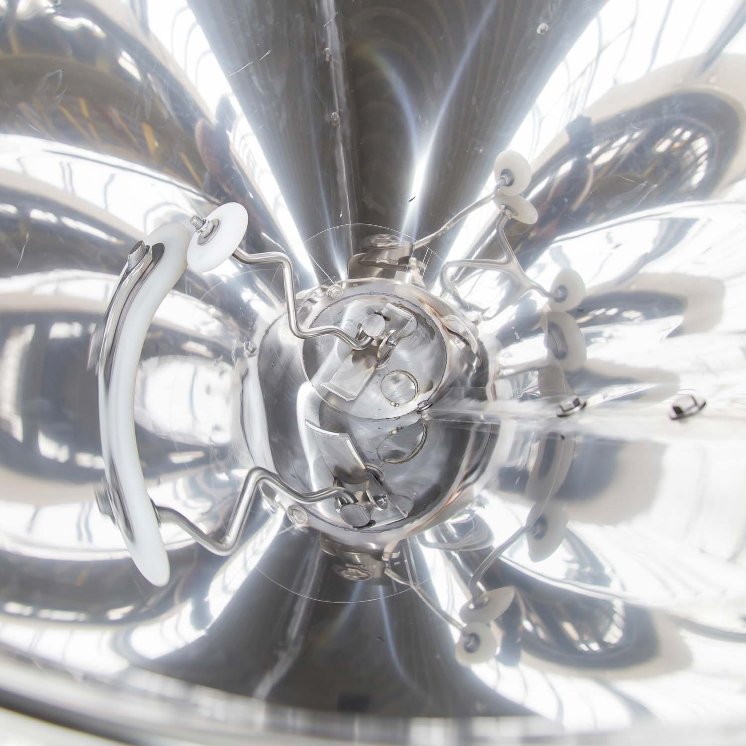 Salz- und Düngerstreuer - hydraulische Öffnung / mit Edelstahlbehälter – Bild 8