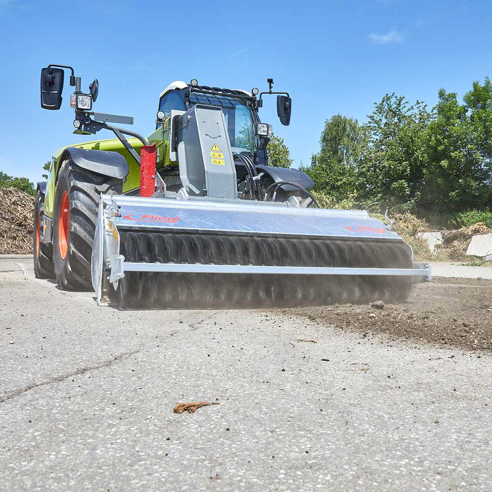 Kehrmaschine »PowerPro« inkl. Schwergutsschaufel – Bild 3