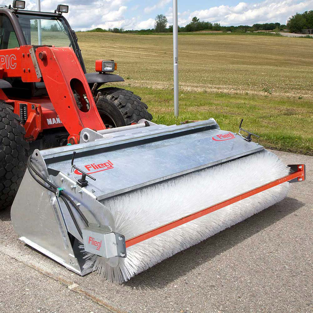 Kehrmaschine »PowerPro« inkl. Schwergutsschaufel – Bild 6