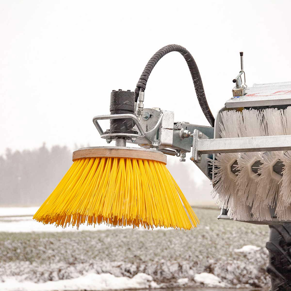 Kehrmaschine »PowerPro« inkl. Schwergutsschaufel – Bild 8